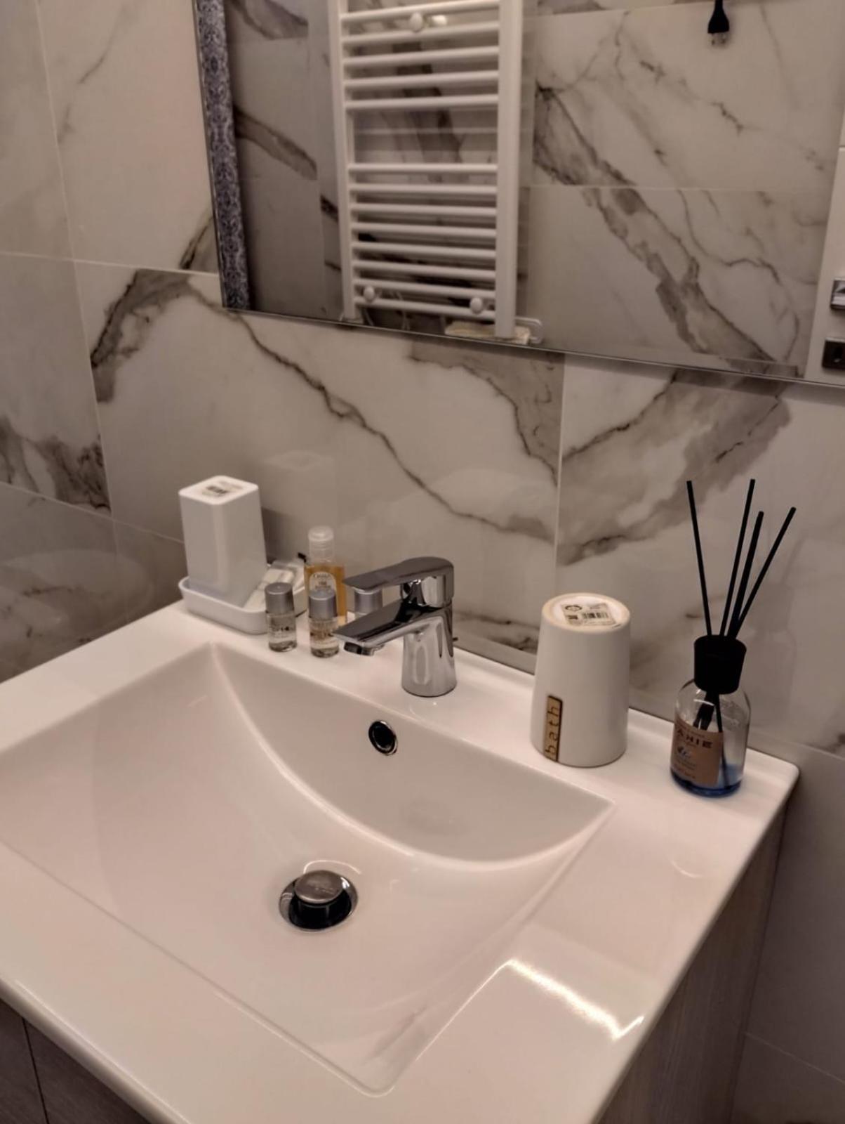 Casa Vacanze Buddy La Tua Base Per Visitare Il Mare Delle Cinque Terre Apartment La Spezia Bagian luar foto