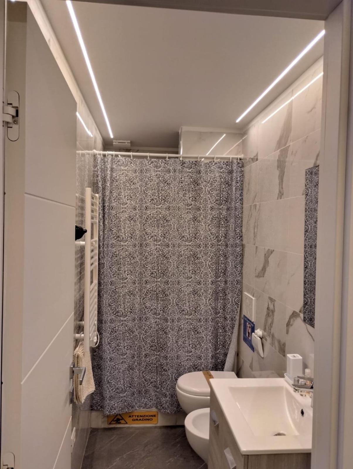 Casa Vacanze Buddy La Tua Base Per Visitare Il Mare Delle Cinque Terre Apartment La Spezia Bagian luar foto