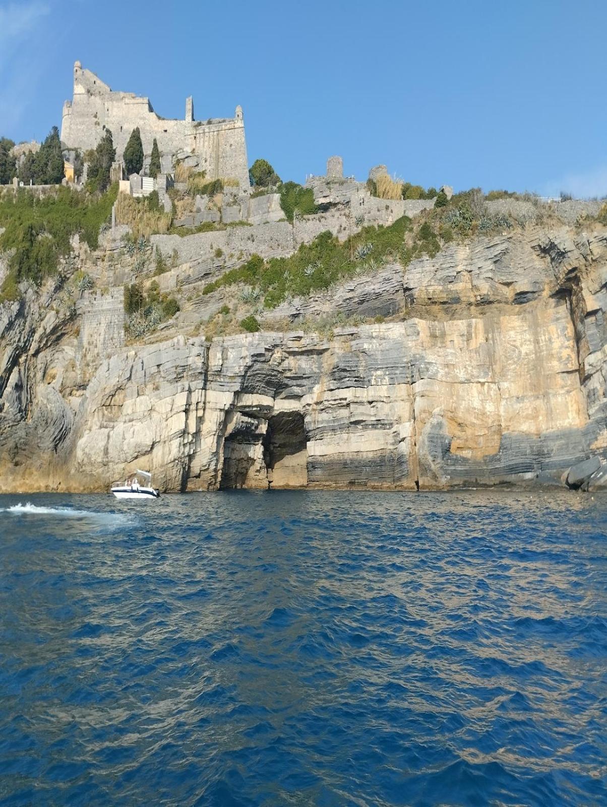 Casa Vacanze Buddy La Tua Base Per Visitare Il Mare Delle Cinque Terre Apartment La Spezia Bagian luar foto